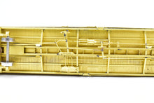 Load image into Gallery viewer, HO Brass OMI - Overland Models, Inc. ATSF - Santa Fe SFRD RR-37 Class 50&#39; Ice Bunker Wood Refrigerator Car
