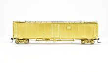 Load image into Gallery viewer, HO Brass OMI - Overland Models, Inc. ATSF - Santa Fe SFRD RR-42 Class 50&#39; Ice Bunker Steel Refrigerator Car
