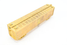 Load image into Gallery viewer, HO Brass Trains Inc. Various Roads REA - Railway Express Agency 50&#39; Wood Express Reefer
