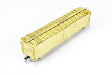 Load image into Gallery viewer, HO Brass OMI - Overland Models, Inc. ATSF - Santa Fe SFRD RR-42 Class 50&#39; Ice Bunker Steel Refrigerator Car
