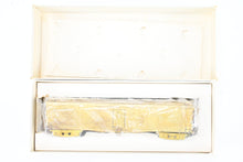 Load image into Gallery viewer, HO Brass Trains Inc. Various Roads REA - Railway Express Agency 50&#39; Wood Express Reefer
