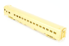 Load image into Gallery viewer, HO Brass A. W. Enterprises NP - Northern Pacific 56-Seat Coach Leg Rest
