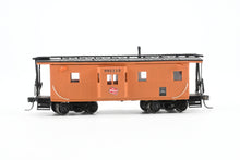 Load image into Gallery viewer, HO Scratch Built MILW - Milwaukee Road Thrall Bay Window Caboose CP No. 992115 REBOXX
