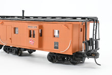 Load image into Gallery viewer, HO Scratch Built MILW - Milwaukee Road Thrall Bay Window Caboose CP No. 992115 REBOXX
