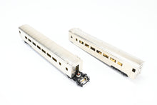 Load image into Gallery viewer, HO Brass Soho SP - Southern Pacific No. 2457 Articulated Coach Smooth Side
