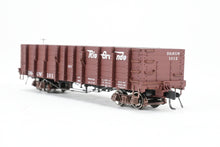 Load image into Gallery viewer, HOn3 Blackstone Models D&amp;RGW - Denver &amp; Rio Grande Western High Side Gondola Flying Grande Herald No. 1012
