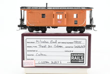 Load image into Gallery viewer, HO Scratch Built MILW - Milwaukee Road Thrall Bay Window Caboose CP No. 992115 REBOXX
