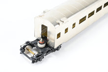 Load image into Gallery viewer, HO Brass Soho SP - Southern Pacific No. 2457 Articulated Coach Smooth Side
