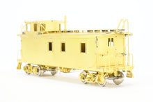 Load image into Gallery viewer, HO Brass OMI - Overland Models, Inc. WP - Western Pacific Wood Caboose 1945 Era
