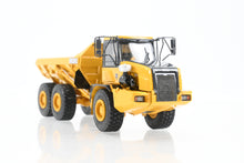 Load image into Gallery viewer, HO Brass CON CMC - Classic Mint Collectibles John Deere 250D Articulated Dump Truck Factory Painted

