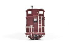 Load image into Gallery viewer, HOn3 Blackstone Models D&amp;RGW - Denver &amp; Rio Grande Western Long Caboose F/P No. 0540
