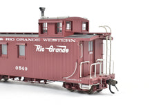 Load image into Gallery viewer, HOn3 Blackstone Models D&amp;RGW - Denver &amp; Rio Grande Western Long Caboose F/P No. 0540
