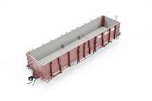 Load image into Gallery viewer, HOn3 Blackstone Models D&amp;RGW - Denver &amp; Rio Grande Western High Side Gondola Flying Grande Herald No. 1012
