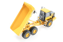 Load image into Gallery viewer, HO Brass CON CMC - Classic Mint Collectibles John Deere 250D Articulated Dump Truck Factory Painted
