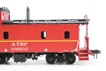 Load image into Gallery viewer, HO Brass CIL - Challenger Imports AT&amp;SF - Santa Fe Caboose Class CE-1 Peaked Roof FP No. 999192 1966-75 Version
