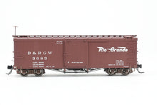 Load image into Gallery viewer, HOn3 Blackstone Models D&amp;RGW - Denver &amp; Rio Grande Western 30’ Economy Door Box Car Flying Grande Herald No. 3083
