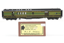 Load image into Gallery viewer, HO Brass W&amp;R Enterprises NP - Northern Pacific Mail &amp; Express Car 1402 - 1421 Factory Painted 1946 NCL No. 1407
