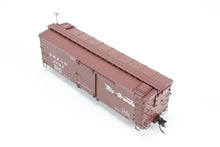Load image into Gallery viewer, HOn3 Blackstone Models D&amp;RGW - Denver &amp; Rio Grande Western 30’ Economy Door Box Car Flying Grande Herald No. 3083
