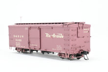 Load image into Gallery viewer, HOn3 Blackstone Models D&amp;RGW - Denver &amp; Rio Grande Western 30&#39; Box Car Flying Grande Herald No. 3425
