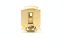 Load image into Gallery viewer, HO Brass W&amp;R Enterprises NP - Northern Pacific Reserved Seat Coach Nos. 1380 &amp; 1381
