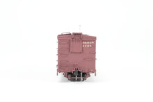 Load image into Gallery viewer, HOn3 Blackstone Models D&amp;RGW - Denver &amp; Rio Grande Western 30&#39; Box Car Flying Grande Herald No. 3028
