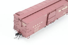 Load image into Gallery viewer, HOn3 Blackstone Models D&amp;RGW - Denver &amp; Rio Grande Western 30&#39; Box Car Flying Grande Herald No. 3028
