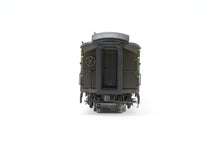 Load image into Gallery viewer, HO Brass W&amp;R Enterprises NP - Northern Pacific Mail Storage Car Version 3 Factory Painted 1946 NCL No. 91
