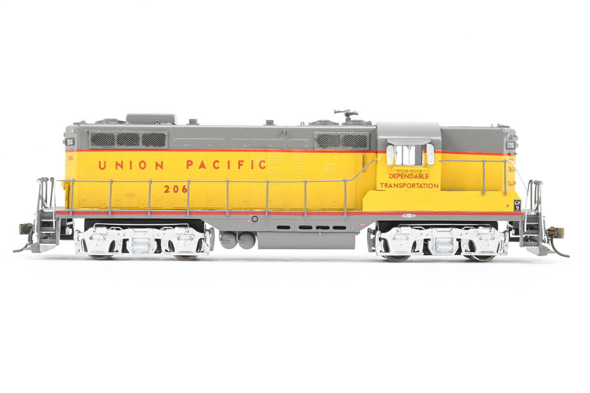 HO Brass Oriental Limited UP - Union Pacific EMD GP9 1750 HP w/ 4 36 ...
