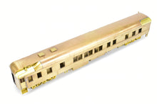 Load image into Gallery viewer, HO Brass Oriental Limited GN - Great Northern 1937 &quot;Empire Builder&quot; 6 Section 6 Bedroom HW Sleeper
