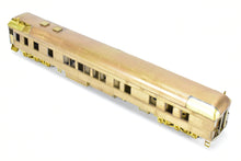 Load image into Gallery viewer, HO Brass Oriental Limited GN - Great Northern 1937 &quot;Empire Builder&quot; 6 Section 6 Bedroom HW Sleeper
