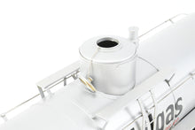 Load image into Gallery viewer, Gauge 1 - 1:24th Scale Brass PSC - Precision Scale Co. Various Roads UTLX Frameless Tank Car Factory Painted SOVX - Mobil Gas No. 78901
