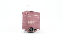 Load image into Gallery viewer, HOn3 Blackstone Models D&amp;RGW - Denver &amp; Rio Grande Western 30&#39; Box Car Flying Grande Herald No. 3044
