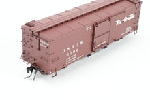 Load image into Gallery viewer, HOn3 Blackstone Models D&amp;RGW - Denver &amp; Rio Grande Western 30&#39; Box Car Flying Grande Herald No. 3000
