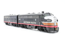 Load image into Gallery viewer, HO Athearn Genesis SP - Southern Pacific EMD F7A/F7B Freight FP #6375 &amp; 8080
