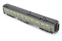Load image into Gallery viewer, HO Brass W&amp;R Enterprises NP - Northern Pacific Cafe Coach Nos. 1292 - 1294 w/Air Conditioning Factory Painted 1946 NCL No. 1293
