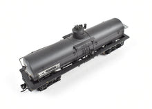 Load image into Gallery viewer, HOn3 Brass PSC - Precision Scale Co. TCX - Texaco Single Dome Tank Car TCX 76 C/P
