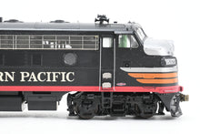 Load image into Gallery viewer, HO Athearn Genesis SP - Southern Pacific EMD F7A/F7B Freight FP #6375 &amp; 8080
