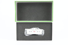 Load image into Gallery viewer, HO Brass OMI - Overland Models LV - Lehigh Valley NE Steel Caboose Ph. 1 w/Single End Window FP No. 95032
