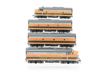 Load image into Gallery viewer, HO Athearn Genesis GN - Great Northern EMD F3-A/F3-B/F3-B/F3-A Phase IV Freight Set Factory Decorated &quot;Empire Builder&quot; Scheme
