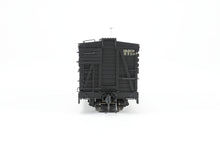 Load image into Gallery viewer, HOn3 Blackstone Models D&amp;RGW - Denver &amp; Rio Grande Western 5500 Series 30&#39; Double Deck Stock Car Flying Grande Herald No. 5710
