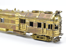 Load image into Gallery viewer, HO Brass Suydam SP - Southern Pacific Brill Gas Electric 75&#39; Combination Coach
