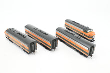 Load image into Gallery viewer, HO Athearn Genesis GN - Great Northern EMD F3-A/F3-B/F3-B/F3-A Phase IV Freight Set Factory Decorated &quot;Empire Builder&quot; Scheme
