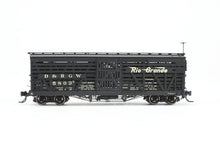 Load image into Gallery viewer, HOn3 Blackstone Models D&amp;RGW - Denver &amp; Rio Grande Western 5500 Series 30&#39; Double Deck Stock Car Flying Grande Herald No. 5803
