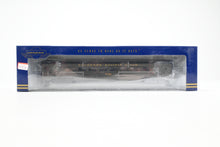 Load image into Gallery viewer, HO Athearn Genesis SP - Southern Pacific 77’ Pullman Chair Car Class C-77-3 FP “The Challenger” No. 2436
