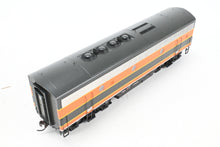 Load image into Gallery viewer, HO Athearn Genesis GN - Great Northern EMD F3-A/F3-B/F3-B/F3-A Phase IV Freight Set Factory Decorated &quot;Empire Builder&quot; Scheme
