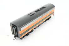 Load image into Gallery viewer, HO Athearn Genesis GN - Great Northern EMD F3-A/F3-B/F3-B/F3-A Phase IV Freight Set Factory Decorated &quot;Empire Builder&quot; Scheme

