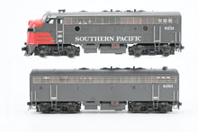 Load image into Gallery viewer, HO Athearn Genesis SP - Southern Pacific EMD F7A Freight &amp; F7B Dual Service Set FP #6231 &amp; 8091
