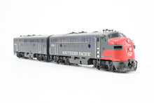 Load image into Gallery viewer, HO Athearn Genesis SP - Southern Pacific EMD F7A Freight &amp; F7B Dual Service Set FP #6231 &amp; 8091
