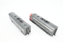 Load image into Gallery viewer, HO Athearn Genesis SP - Southern Pacific EMD F7A Freight &amp; F7B Dual Service Set FP #6231 &amp; 8091
