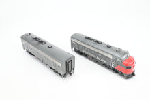 Load image into Gallery viewer, HO Athearn Genesis SP - Southern Pacific EMD F7A Freight &amp; F7B Dual Service Set FP #6231 &amp; 8091
